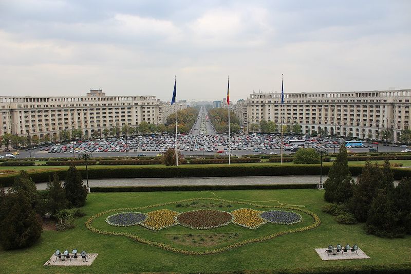 Palatul Parlamentului din București, sediul Camerei Deputaților și al Senatului