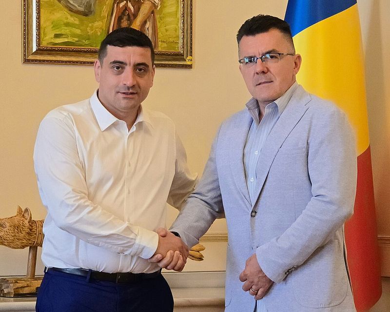 Dan Dungaciu, prim-vicepreședinte AUR, alături de George Simion